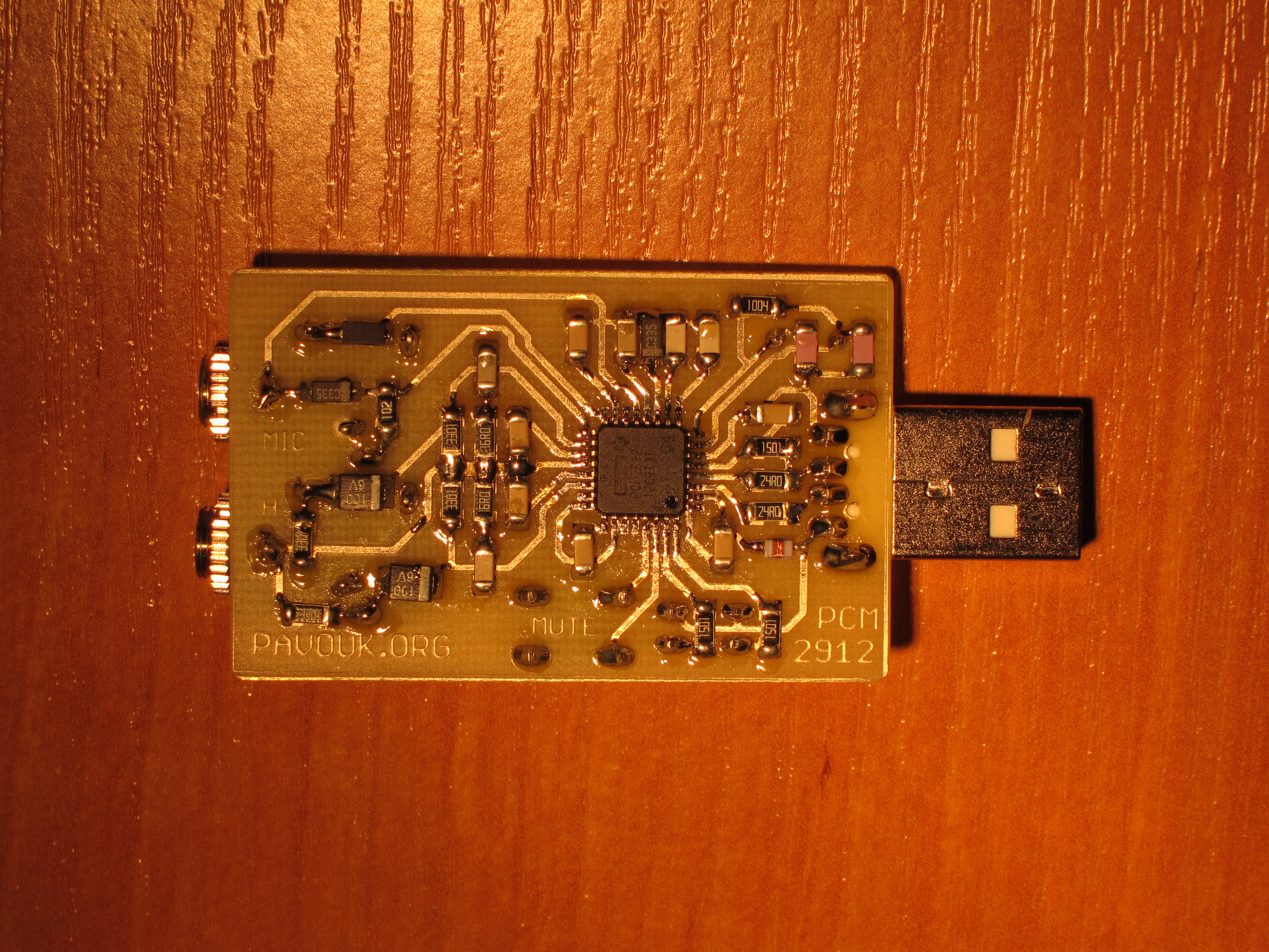 USB audio with PCM2912